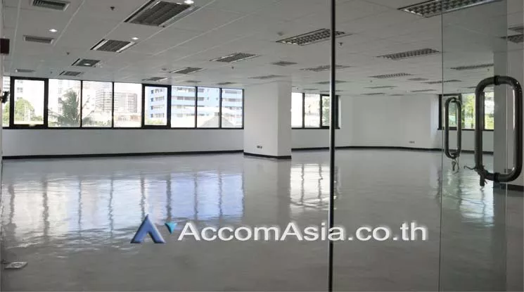  1  Office Space For Rent in Silom ,Bangkok BTS Surasak at Sethiwan Tower AA11757